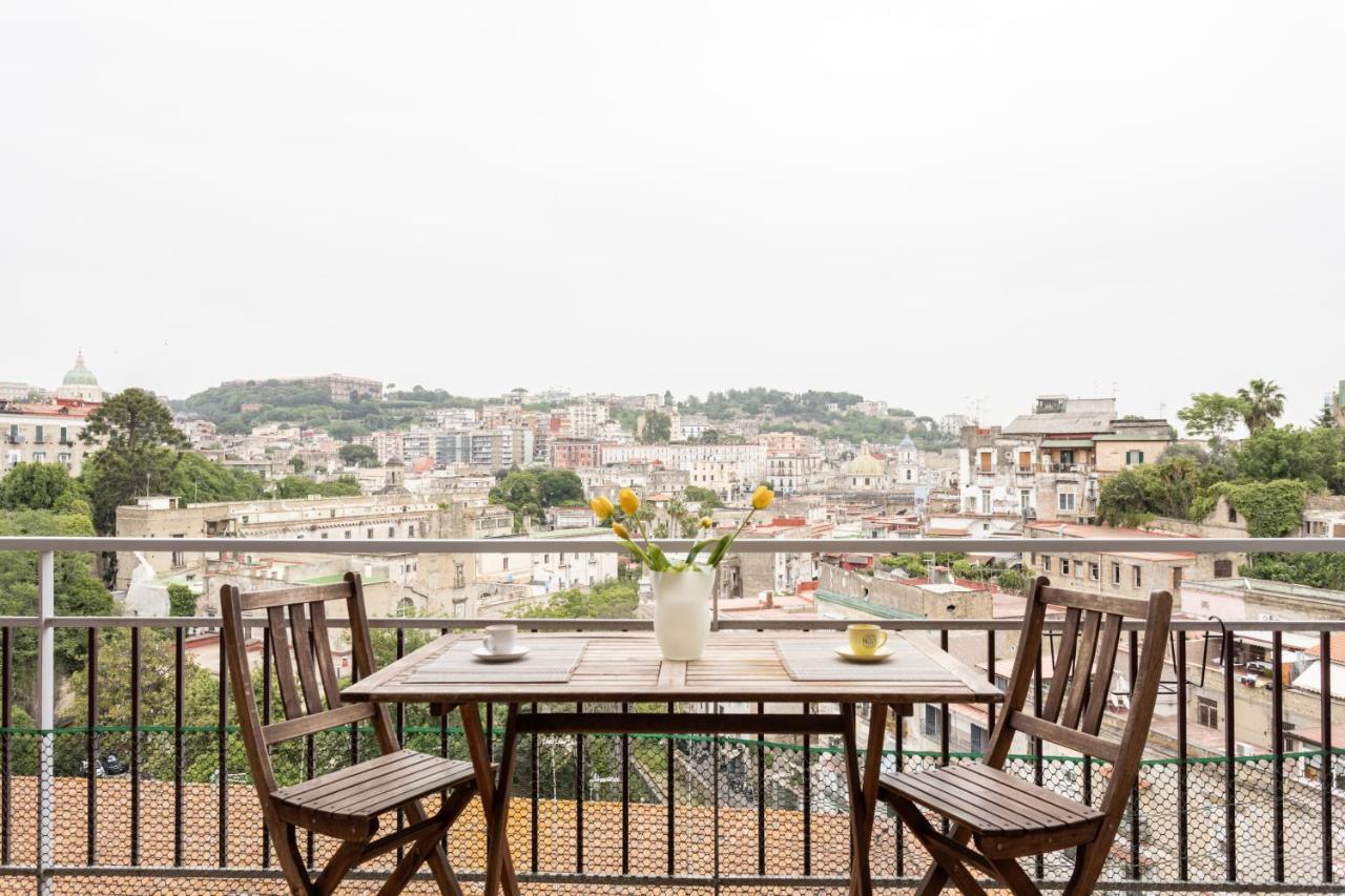Panoramic Flat Between Materdei And Fontanelle เนเปิลส์ ภายนอก รูปภาพ