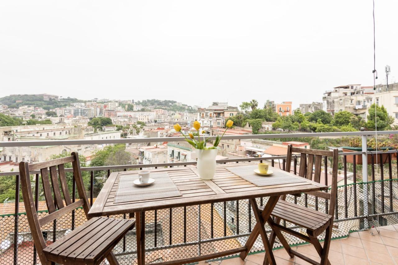 Panoramic Flat Between Materdei And Fontanelle เนเปิลส์ ภายนอก รูปภาพ