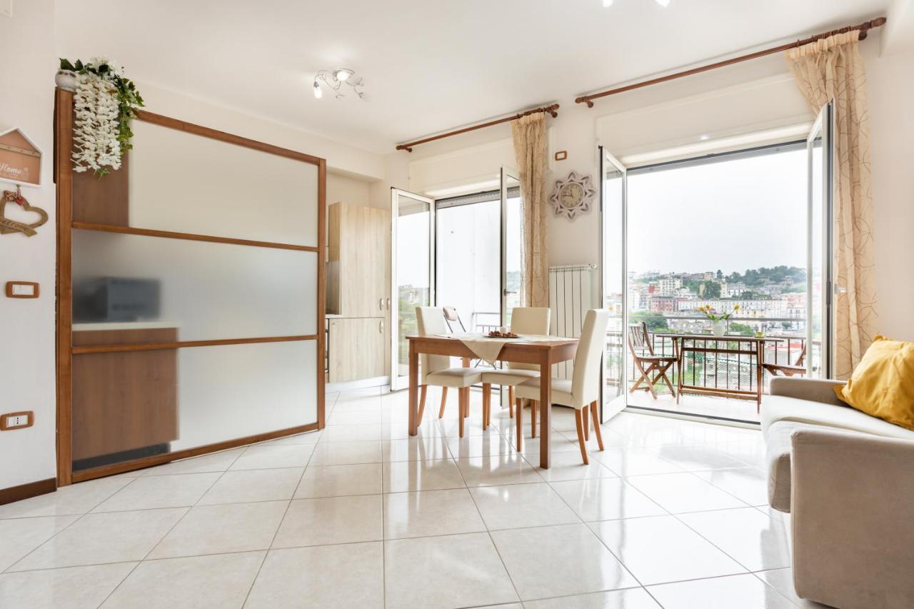 Panoramic Flat Between Materdei And Fontanelle เนเปิลส์ ภายนอก รูปภาพ