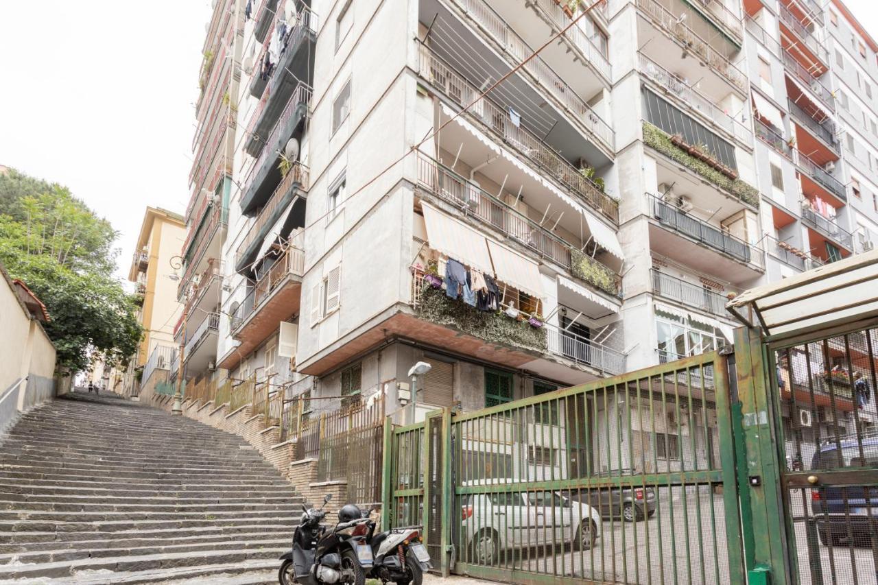 Panoramic Flat Between Materdei And Fontanelle เนเปิลส์ ภายนอก รูปภาพ